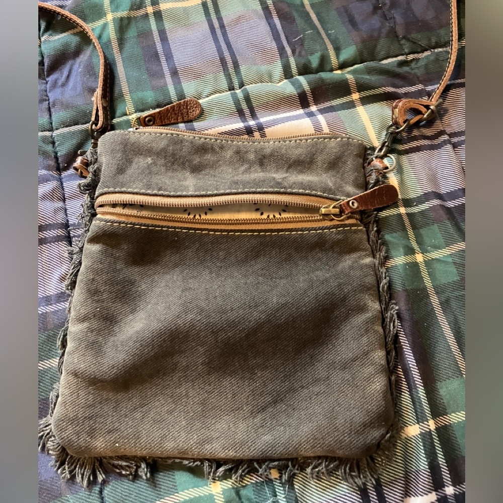 Geometric Pattern Purse - image 6